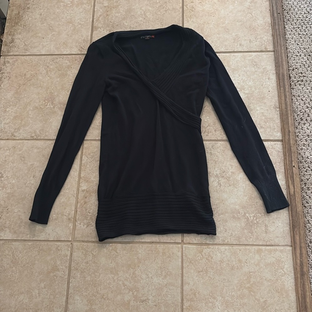 Guess long v neck sweater